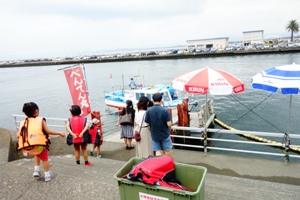 神奈川江の島弁天橋にあるべんてん丸乗り場